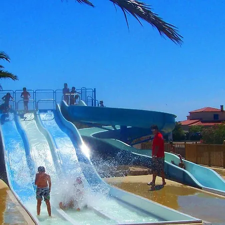 Marina Ile Des Pecheurs *
